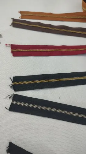 Lote de Zíperes de Metal (Várias Cores) + Cursores - Ideal para Bolsas e Costura