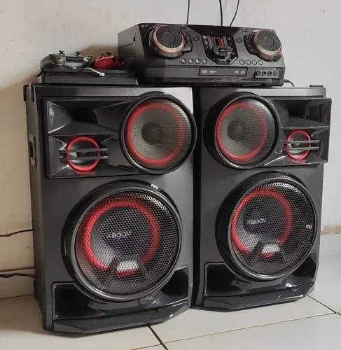 Vendo Som LG CL 98