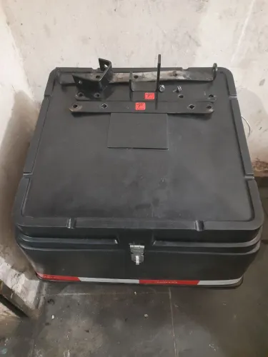 Bau 90litros mais suporte para tenere ou lander 250 