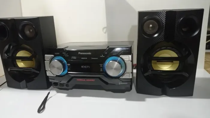 Aparelho de Som. Bluetooth e muito mais
