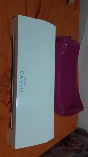 Silhouette Cameo 3 em excelente estado