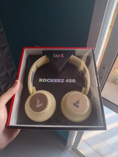 boAt Fone de Ouvido Bluetooth Sem Fio Rockerz 450 Bege