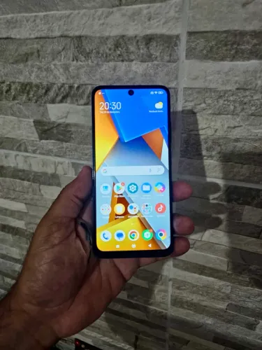 Poco M4 Pro 128 GB, 6 GB RAM, com NFC, em perfeito estado de uso. Faço entrega.