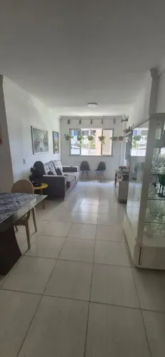 100m2 4 quartos sendo 2 suítes liga 9 87 48 31 08 Diego9989F dcaitul Antônio Fiuza pequeno