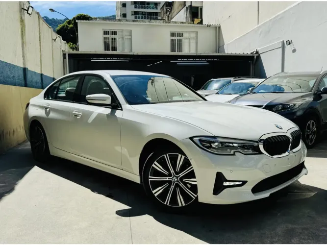 BMW 320I 320i 2022