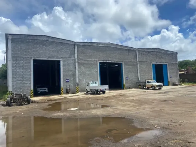 ALUGO GALPÃO PRÓXIMO AO CEASA