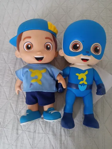 Boneco Lucas neto e o super foca 