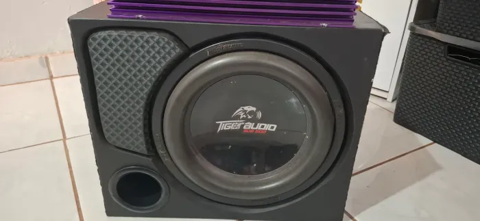 Caixa Subwoofer Tigger+ Módulo Pirâmide + Cabos RCA - Tudo Funcionando ?
