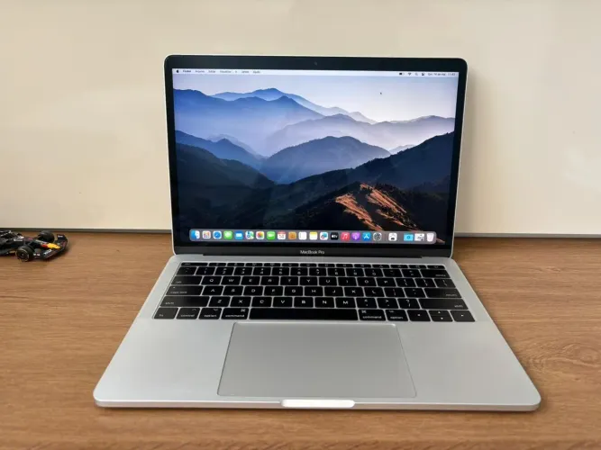 MacBook