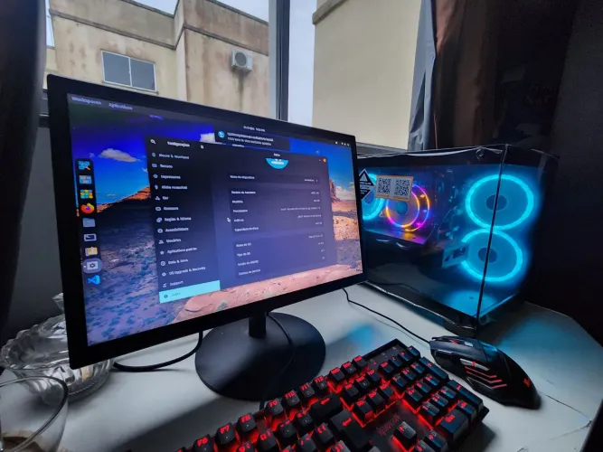 PC Gamer X99 RX580 Gabinete Aquário