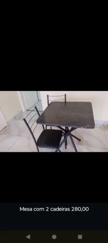 Mesa 2 cadeiras