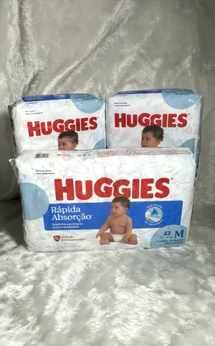 Fraldas novas e lacradas - Huggies