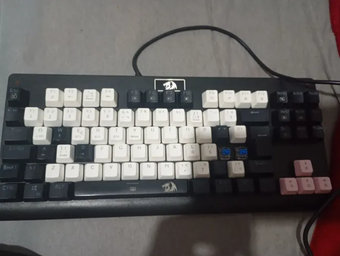 Teclado redragon switch azul