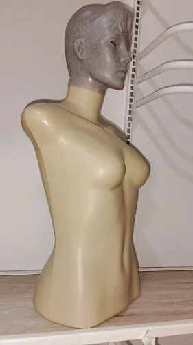 Manequim Busto Feminino ( Ideal para Loja ) 