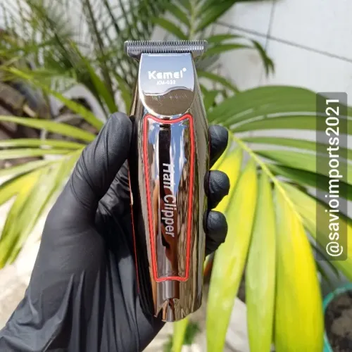 Máquina de Acabamento/Barbear Kemei KM-032