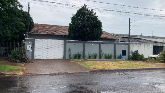 Terreno 390 metros com casa 195 metros construída 