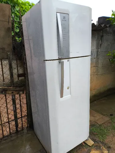Geladeira Frost Free duplex Eletrolux