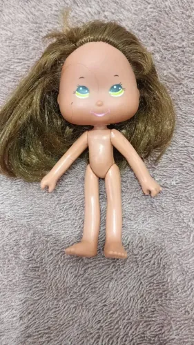 Boneca colecionável Moranguinho chocolate com pimenta
