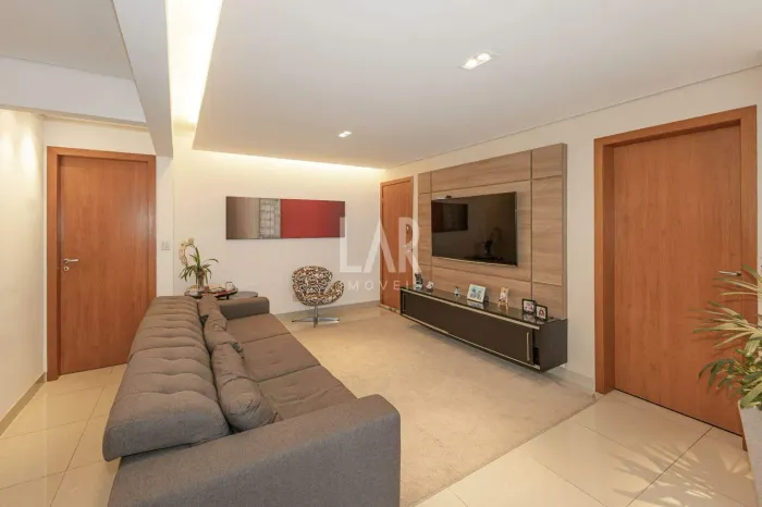 Apartamento à venda, 3 quartos, 1 suíte, 3 vagas, Buritis - Belo Horizonte/MG