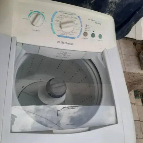 maquina de lavar roupa electrolux 12 kg aqui no jd america em salto de pirapora tudo ok
