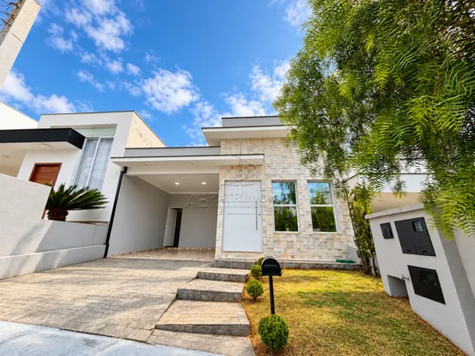 CASA EM CONDOMÍNIO COM 2 SUÍTES - VILLAGIO MILANO
