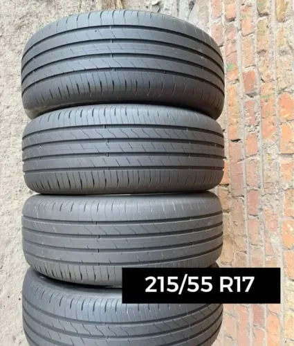 Pneus 215 55 17 