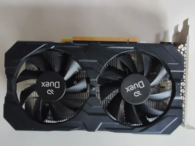 placa de vídeo Rx580 8gb 1 mês de uso