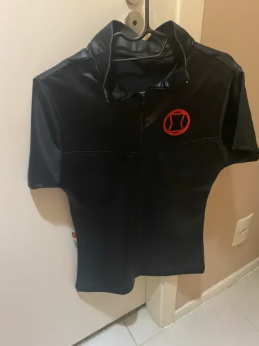 camisa em corinho marvel viúva negra da Piticas TAM GG