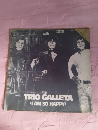 Vinil trio galleta