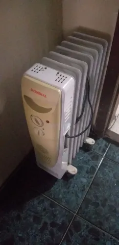Aquecedor a óleo.