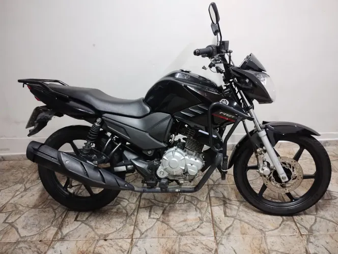 Vendo ou troco por outra moto do meu interesse