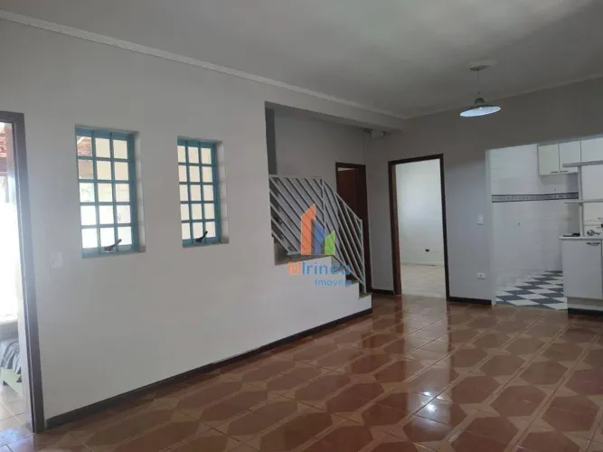 Casa com 4 dormitórios à venda, 180 m² por R$ 580.000,00 - Jardim Resek - Artur Nogueira/S