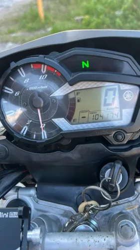 YAMAHA CROSSER 2017 - Unico dono