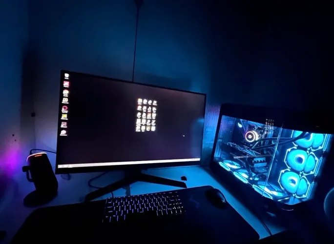 PC GAMER RYZEN 07 RGB