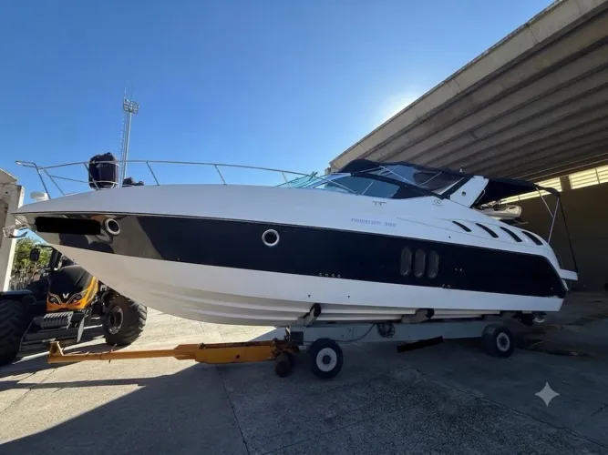 Phantom 360 - 2011 x2 Mercruiser 320 HP ñ Focker Triton Armada Real Nx Fs