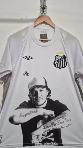 Camisa do Santos Charlie Brown Jr 2026