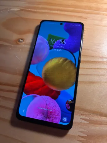Samsung Galaxy A51