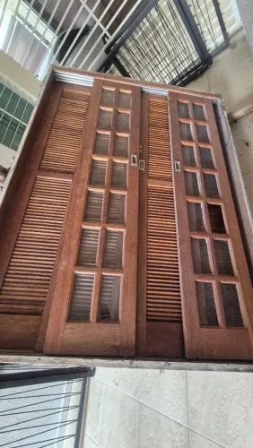 Porta janela veneziana 210 x 160