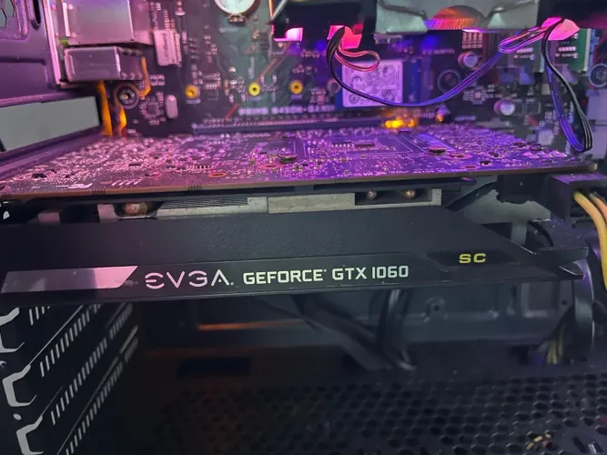 Placa de vídeo EVGA GTX 1060 3GB