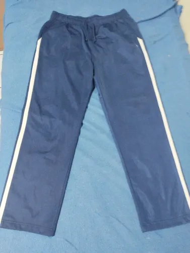 Vendo conjunto azul esportivo