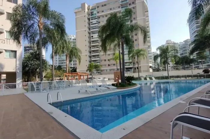 Apartamento de 3 quartos na Barra da Tijuca - 84m², 2 suites, varanda gourmet, lazer compl