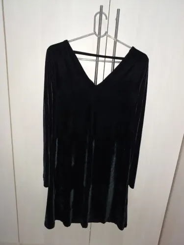 Vestido preto belíssimo