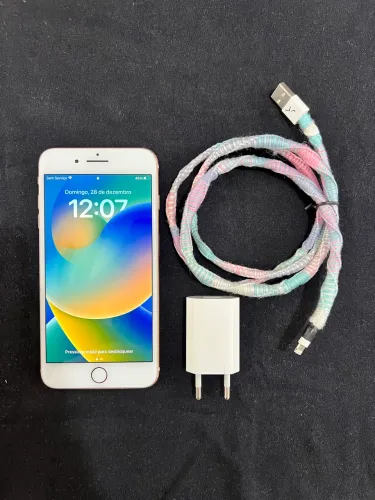 iPhone 8 Plus Rosé Gold + Carregador Original - 64gb - Traseira Trincada
