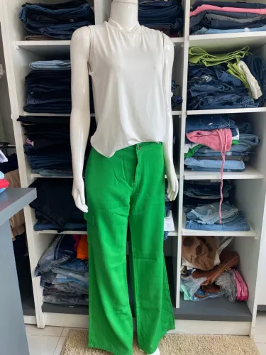 Calça e blusa Nova
