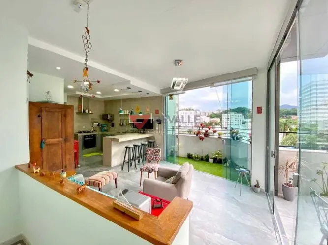 Cobertura à venda no Humaitá: 141m², 3 quartos, 1 vaga
