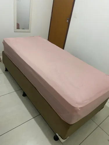 Cama de solteiro Box