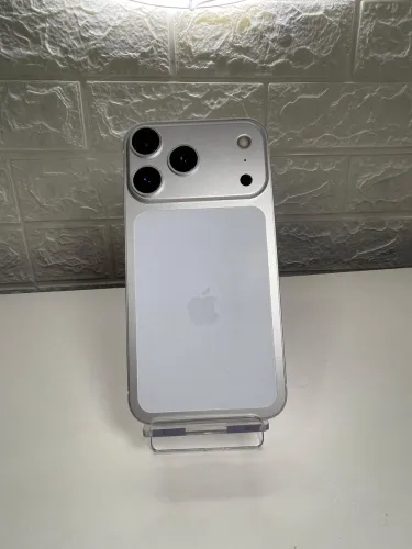 iPhone prata