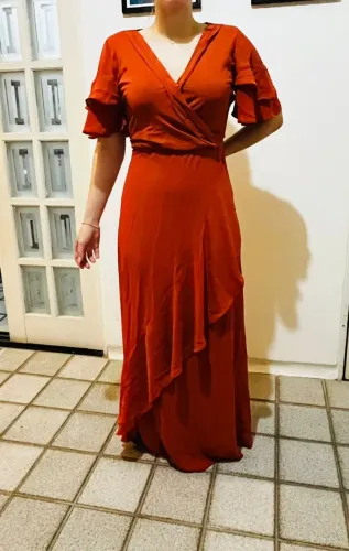 VESTIDO FESTA USADO APENAS UMA VEZ TAM P/M