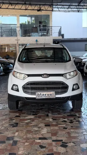 Ford Ecosport Freestyle 1.6 16V Flex 5P 2015