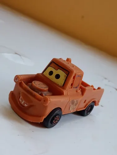 Boneco Matt os carros